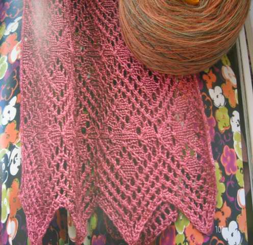 Scarf with edging 21 and insertion 25 from Victorian Lace Today