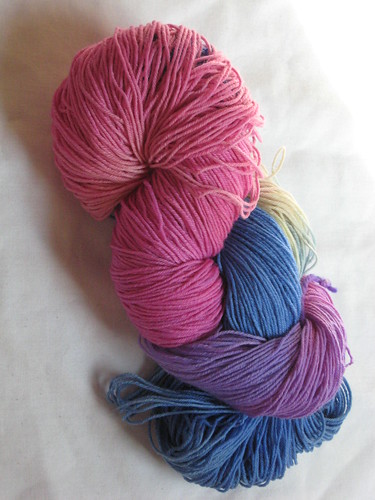 Tess' Designer Yarn - Baby/Sock Yarn