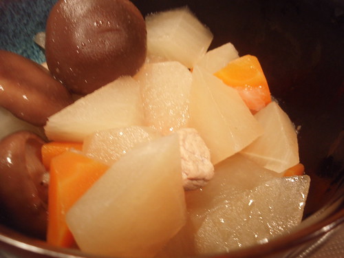 simmered pork with daikon