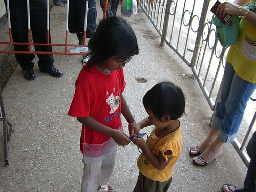 Cambodian kids ©  S Z