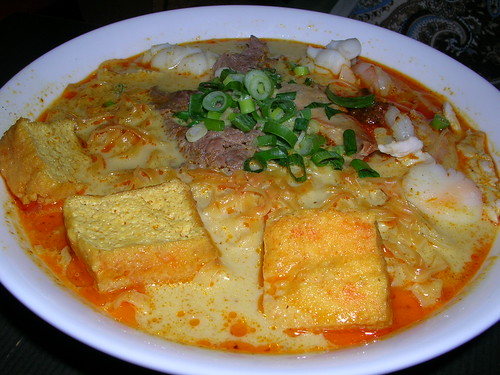Laksa noodles (More like curry)
