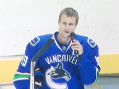Markus Naslund Models the Vancouver Canucks' New Uniform by sillygwailo