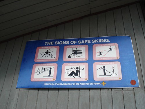 the signs of safe skiing
