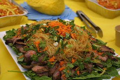 asian beef noodle salad