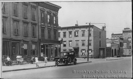 Roebling Street 1923