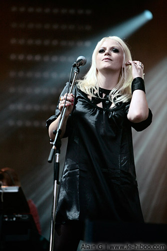 Photo de Craig Armtrong, Winona en concert à Rock En Seine 2007