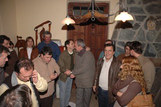 Sergio CÃ³ser junto a referentes del partido