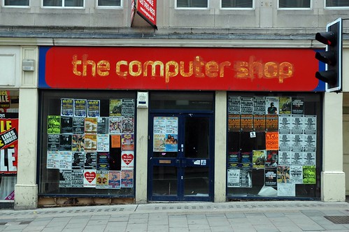 computer shops on Most People Agree That One Of The First Biggie Computer