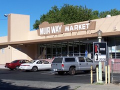 20070721 Muir Way Market