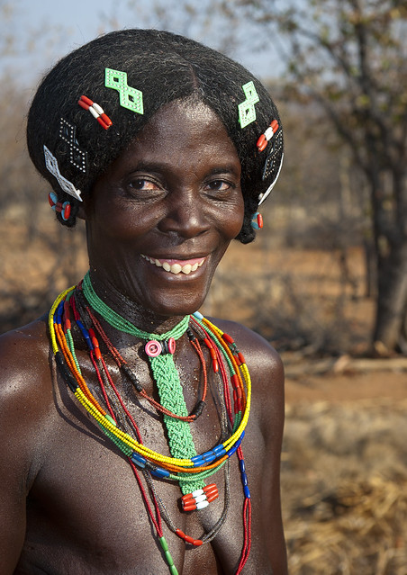 Фотографии Эрика Лафорга Mudimba tribe special haircut - Angola