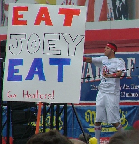 Sign that reads Eat Joey Eat