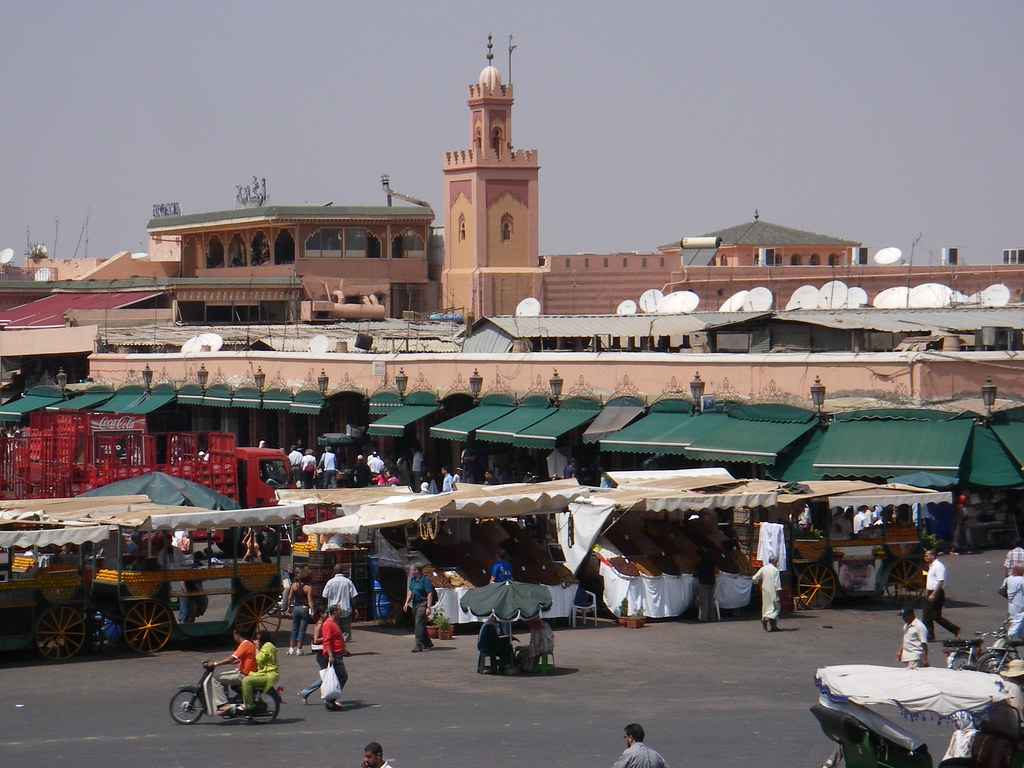 фото: Marrakech: Jemaa-el-Fna with Cafe Argana