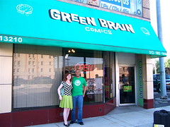 Mikhaela Reid & Masheka Wood outside Green Brain Comics after our signing there