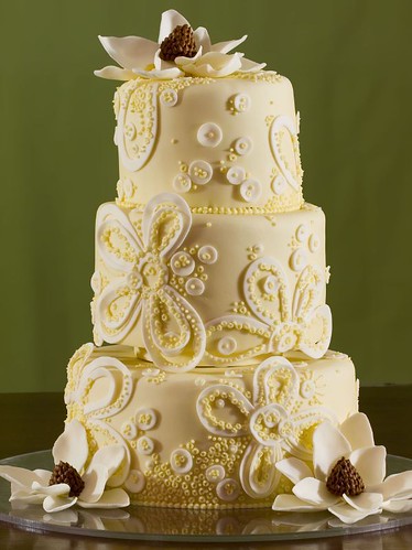 Lace and Magnolia Wedding Cake