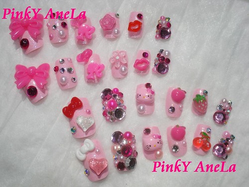 cute hello kitty nail designs. ★Barbie and Hello Kitty Deco