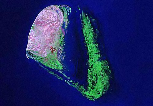 Ostrov Tyuleniy - Landsat Image N-38-40_2000 (1-50,000)