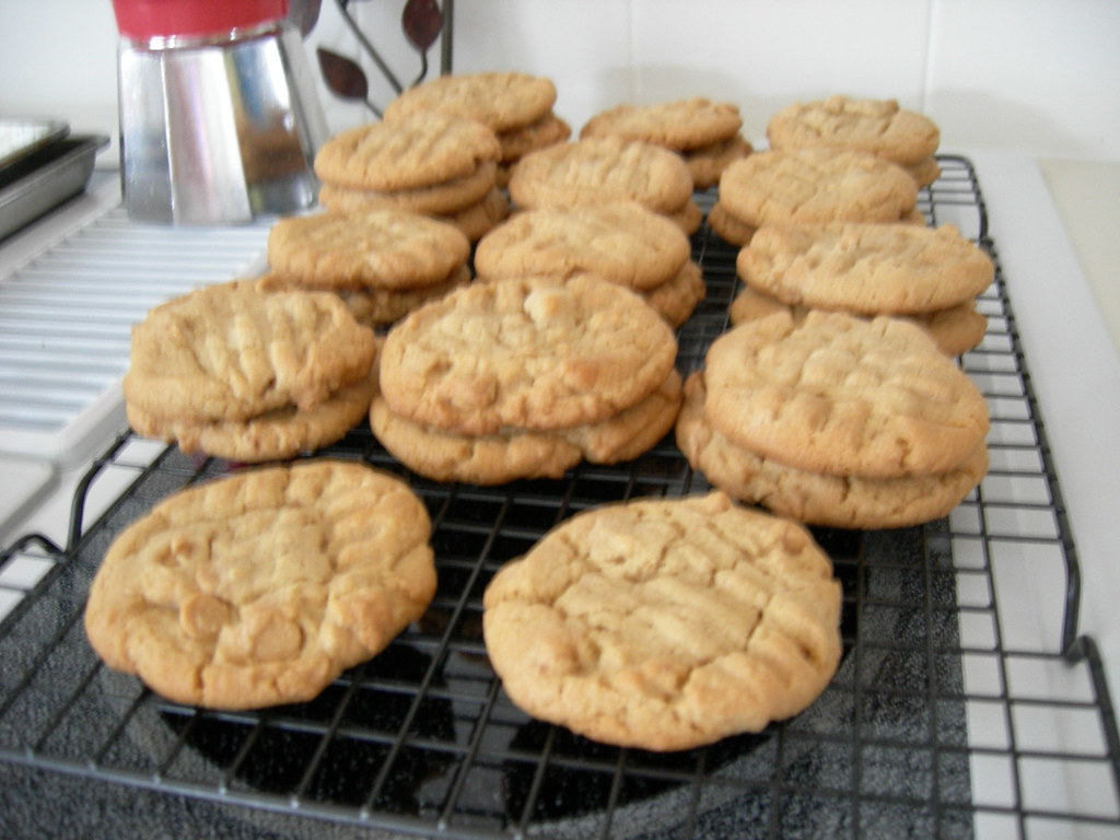 soft & chewy peanut butter cookies 003