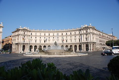 Roma 共和国广场