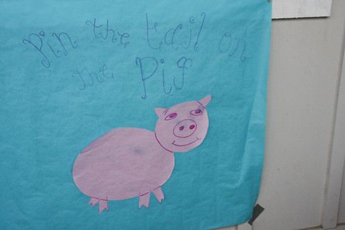 ivy's pig party