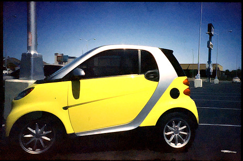 smart car - lomo lc-a+ xpro c41 to e6 - CC