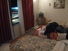 2010-5-albania-109-durres-hotel pepeto