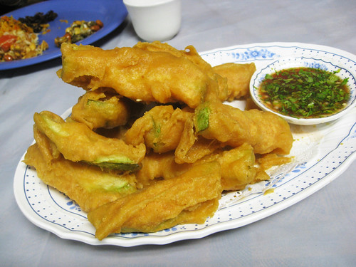 Burmese Dinner at Yoma