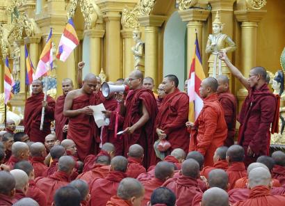 burma-monks