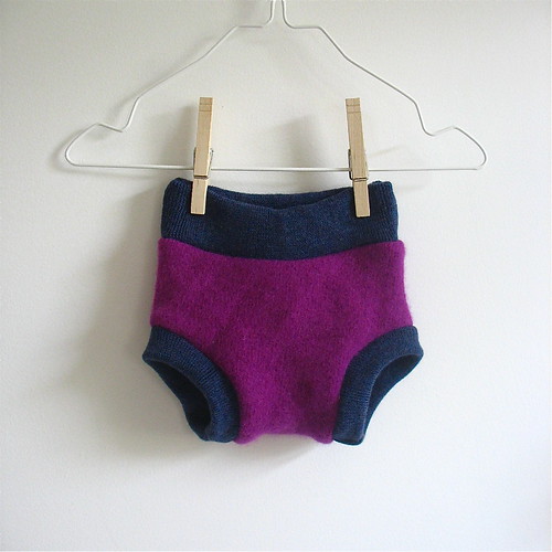 wool shorties, size small