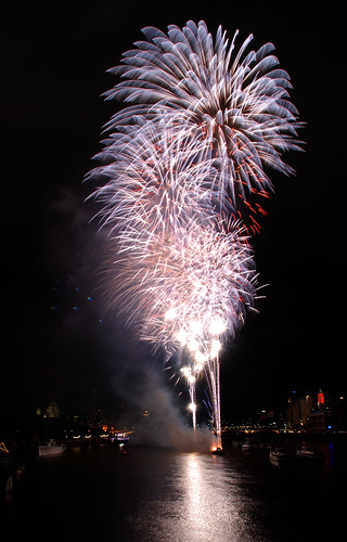 Thames Festival Fireworks 08