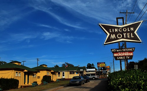 Lincoln Motel
