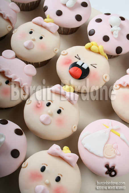 Baby Shower Cupcake 1