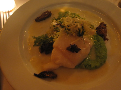 Cod with pea purée and morrels
