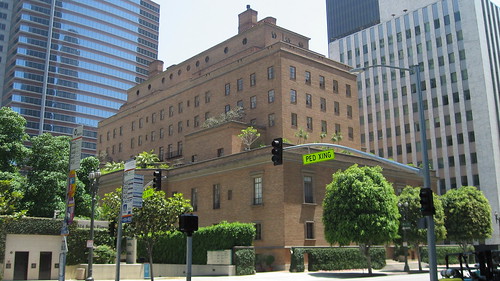 California Club Building