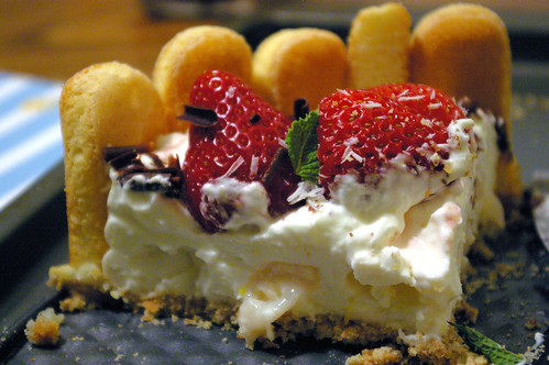 Lychee Cheesecake, dissected