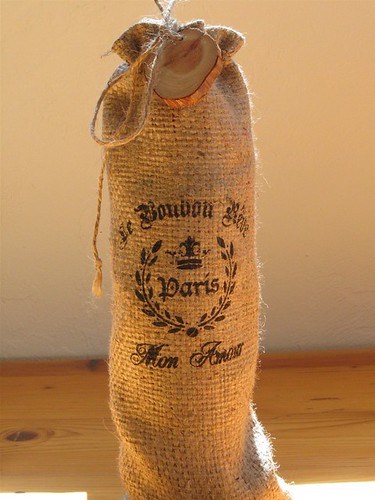 Wine-Bottle-Burlap-Bag-Driftwood-tag