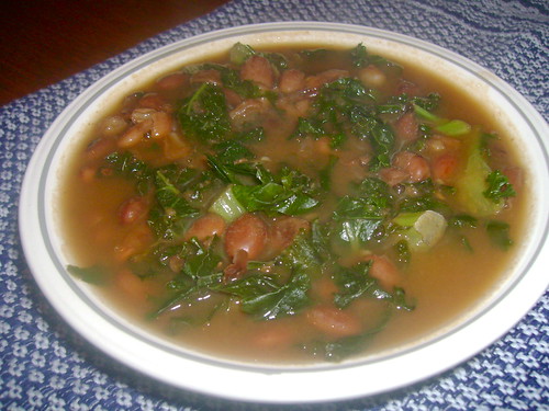 Bean and crabby kale stew