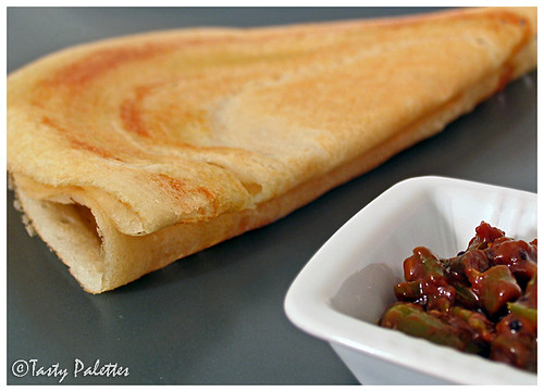 Chillies in Tamrind with dosa