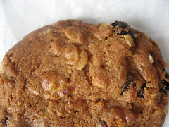 09-27 Oatmeal Raisin cookie