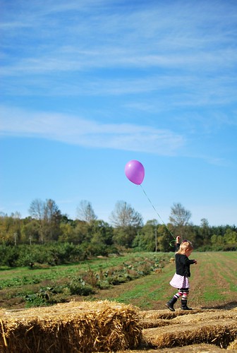 balloon on the hay