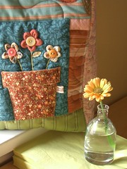 SpringTime Bag & flower par PatchworkPottery