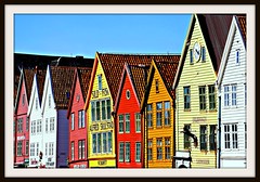 Bergen Bryggen:  nordic color    07.4134.54