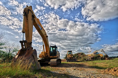Construction-Equipment-flickr