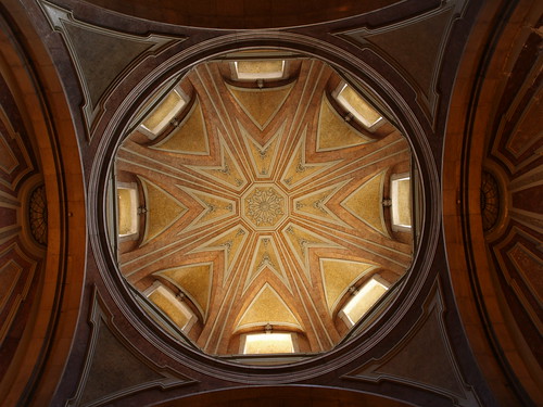 Lisboa - Igreja de Sto. António (the dome)