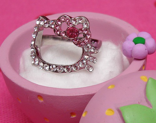 Anillo diamante fantasía Hello Kitty