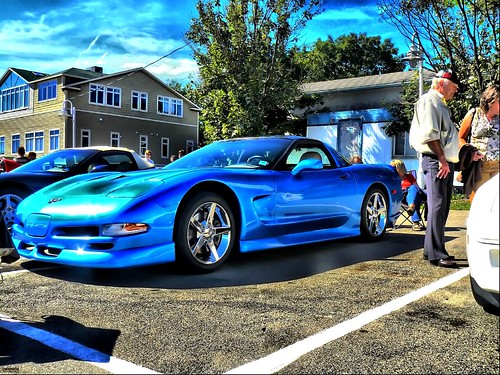 Blue C5 Corvette on the island Hdr photo