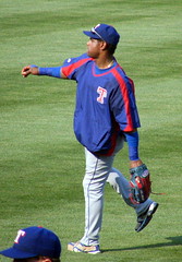 Sammy Sosa - Outfield warmups by Brent and MariLynn