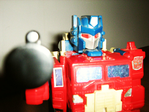 Powermasters Optimus Prime (large form) 3