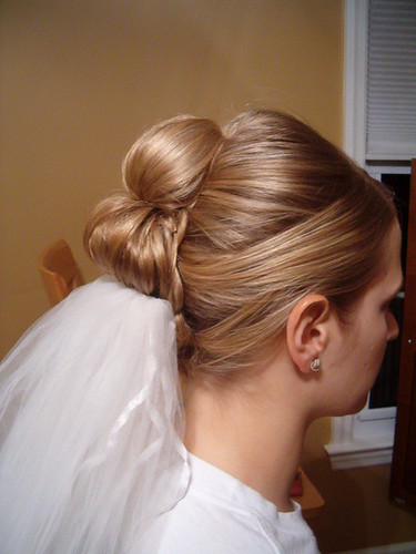 Hairstyles With Veil. Wedding Hairstyle with Veil
