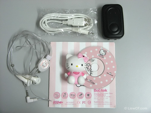 Hello Kitty MP3 Player (package)