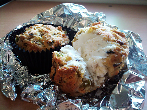 Cheese and Brocolli Lunch Muffins - The Inky Kitchen